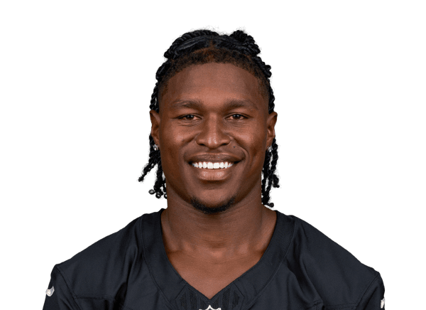 Darnay Holmes
